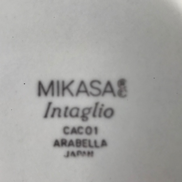 Set Of 3 Mikasa Intaglio “Arabella” Cups/Mugs And 3 Saucers - Picture 6 of 14